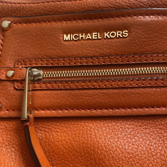 Orange Michael kors bag - Picture 2 of 4